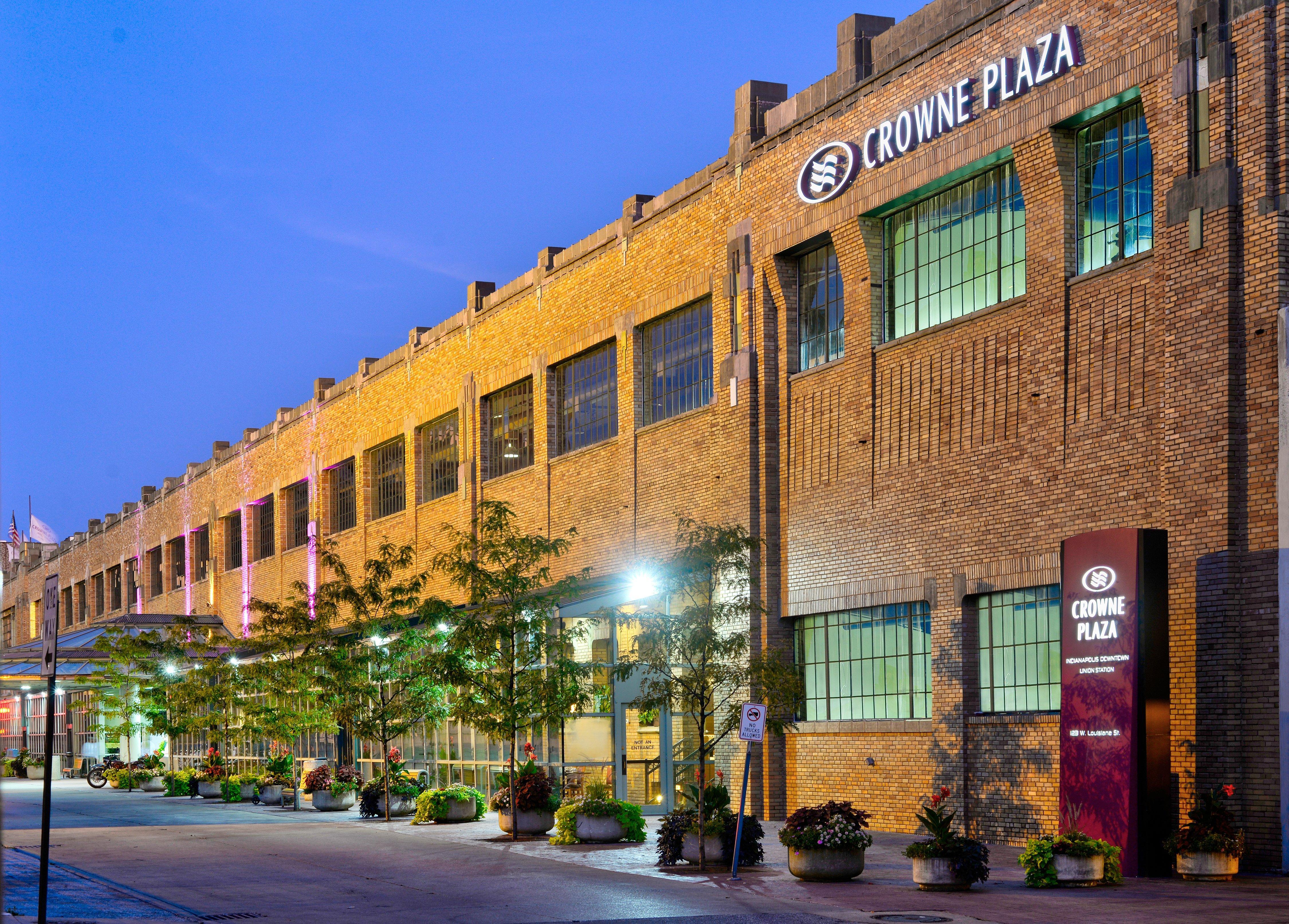 Crowne Plaza Indianapolis-Dwtn-Union Stn By Ihg Hotel Exterior foto